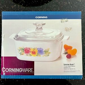 BRAND NEW CorningWare 1.5Qt Covered Casserole